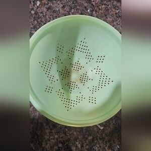 Tupperware Mint Green Strainer